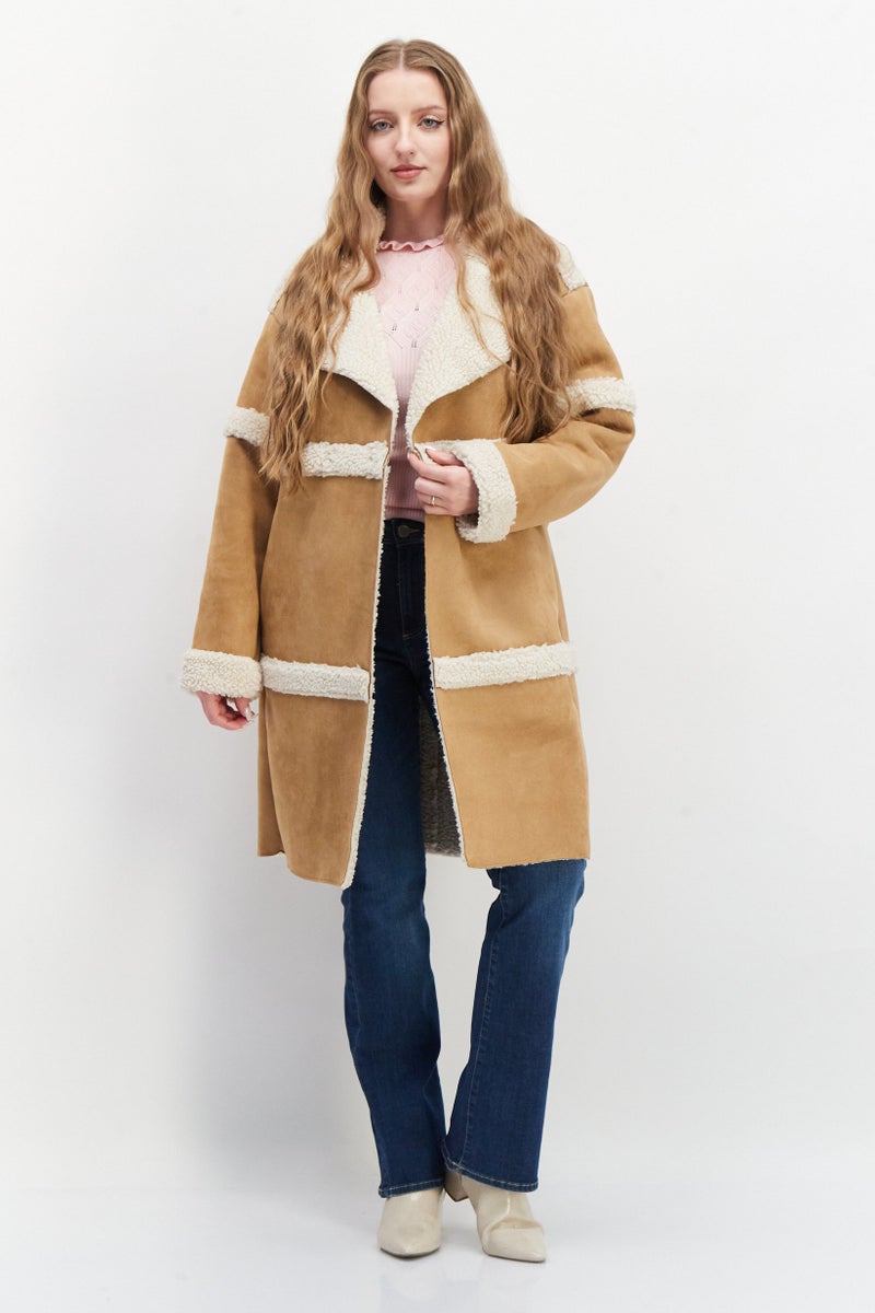 Bearpaw معطف نسائي من الفرو الصناعي، بني - Image 4